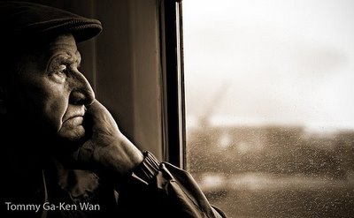 old-man-on-glascow-train-flickr1
